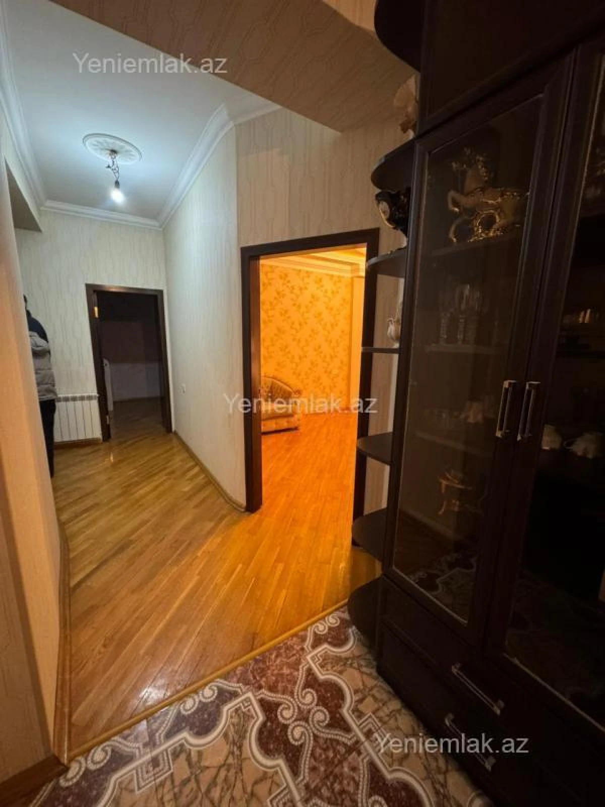 Satılır 3 otaqlı yeni tikili 115 m²