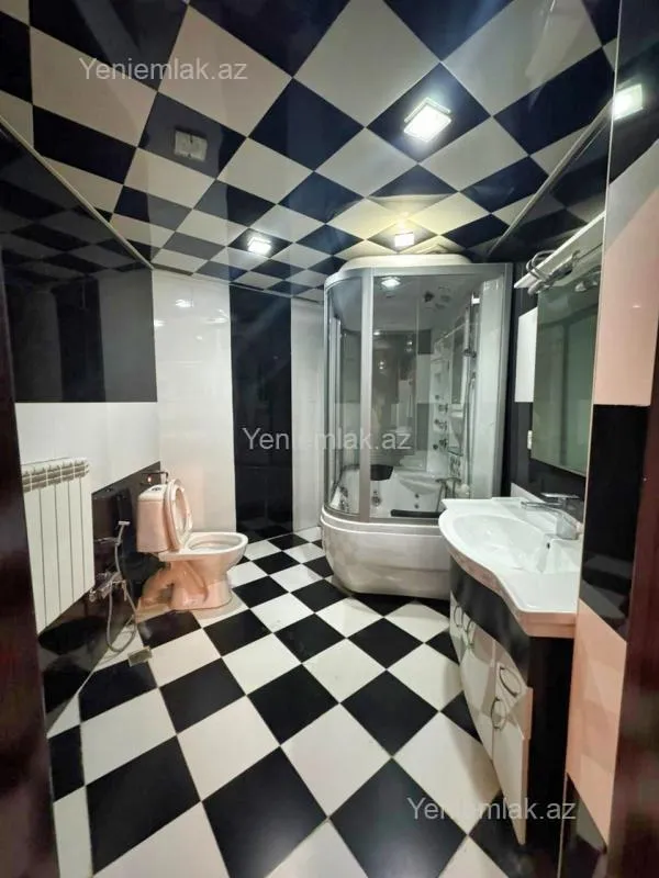 Satılır 3 otaqlı yeni tikili 115 m²