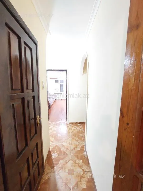 Satılır 3 otaqlı köhnə tikili 85 m²