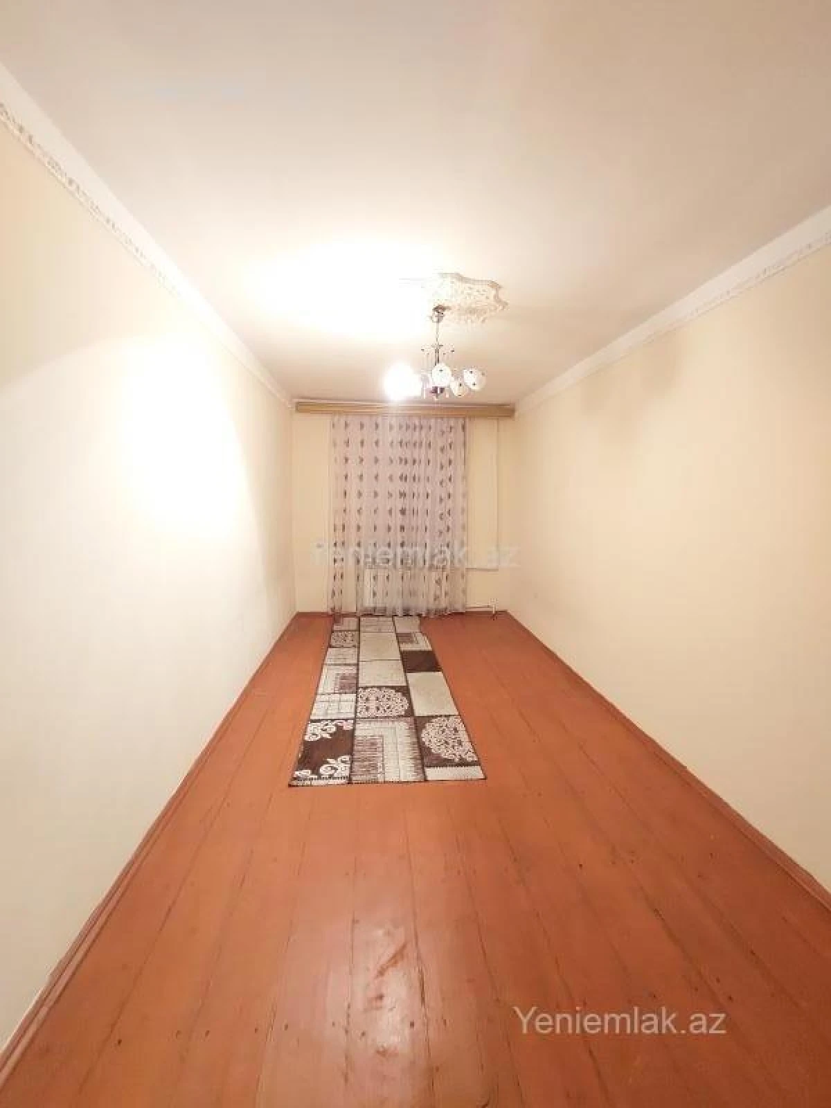 Satılır 3 otaqlı köhnə tikili 85 m²