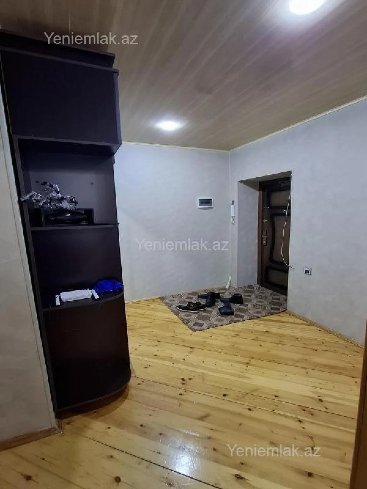 Satılır 2 otaqlı yeni tikili 99 m²