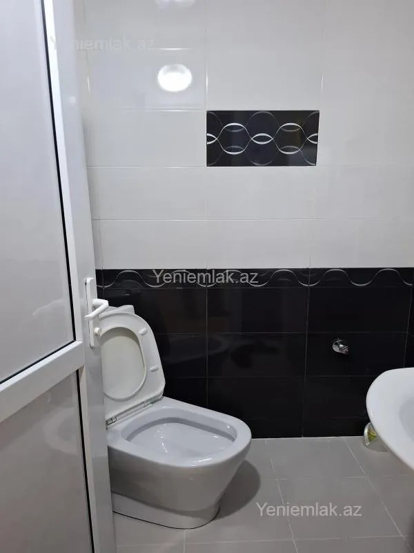 Satılır 2 otaqlı yeni tikili 99 m²