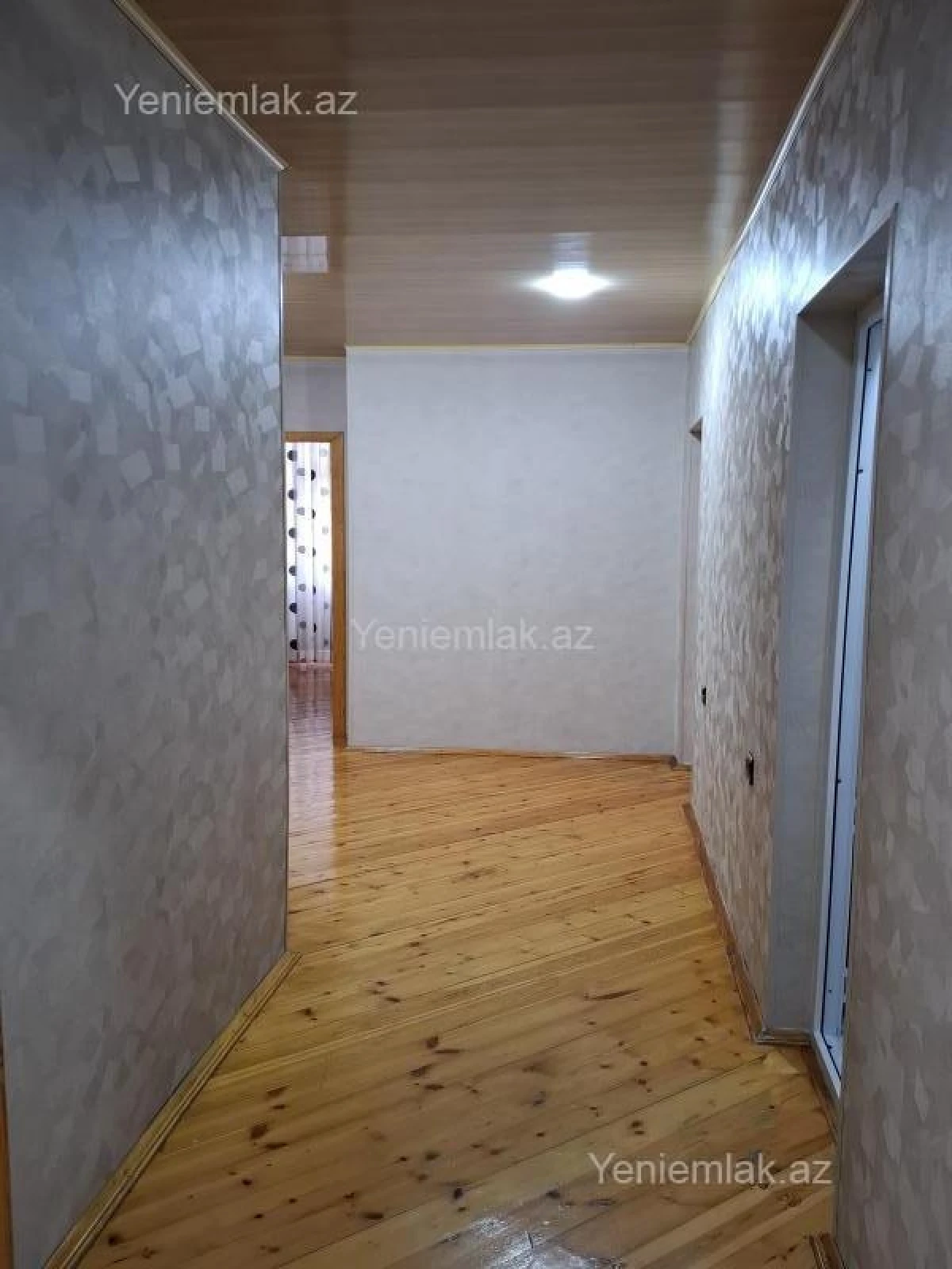 Satılır 2 otaqlı yeni tikili 99 m²