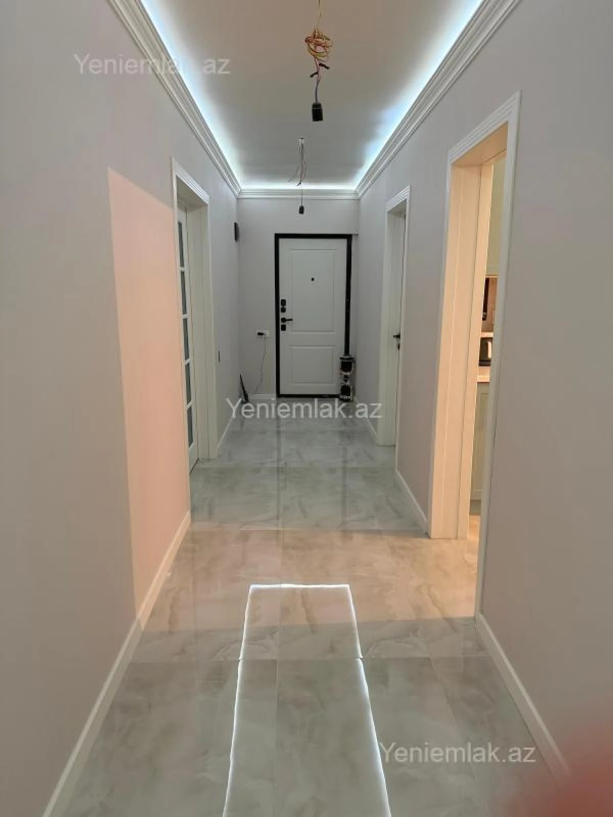 Satılır 5 otaqlı köhnə tikili 127 m²