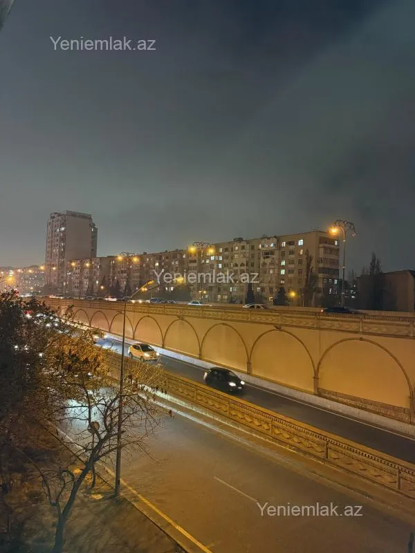 Satılır 5 otaqlı köhnə tikili 127 m²