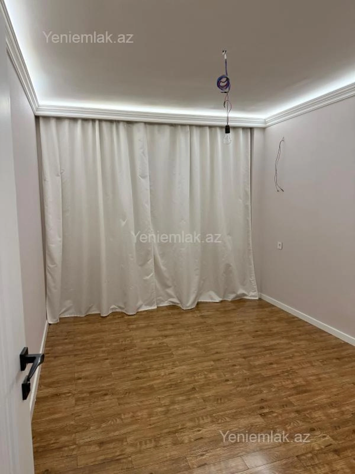 Satılır 5 otaqlı köhnə tikili 127 m²