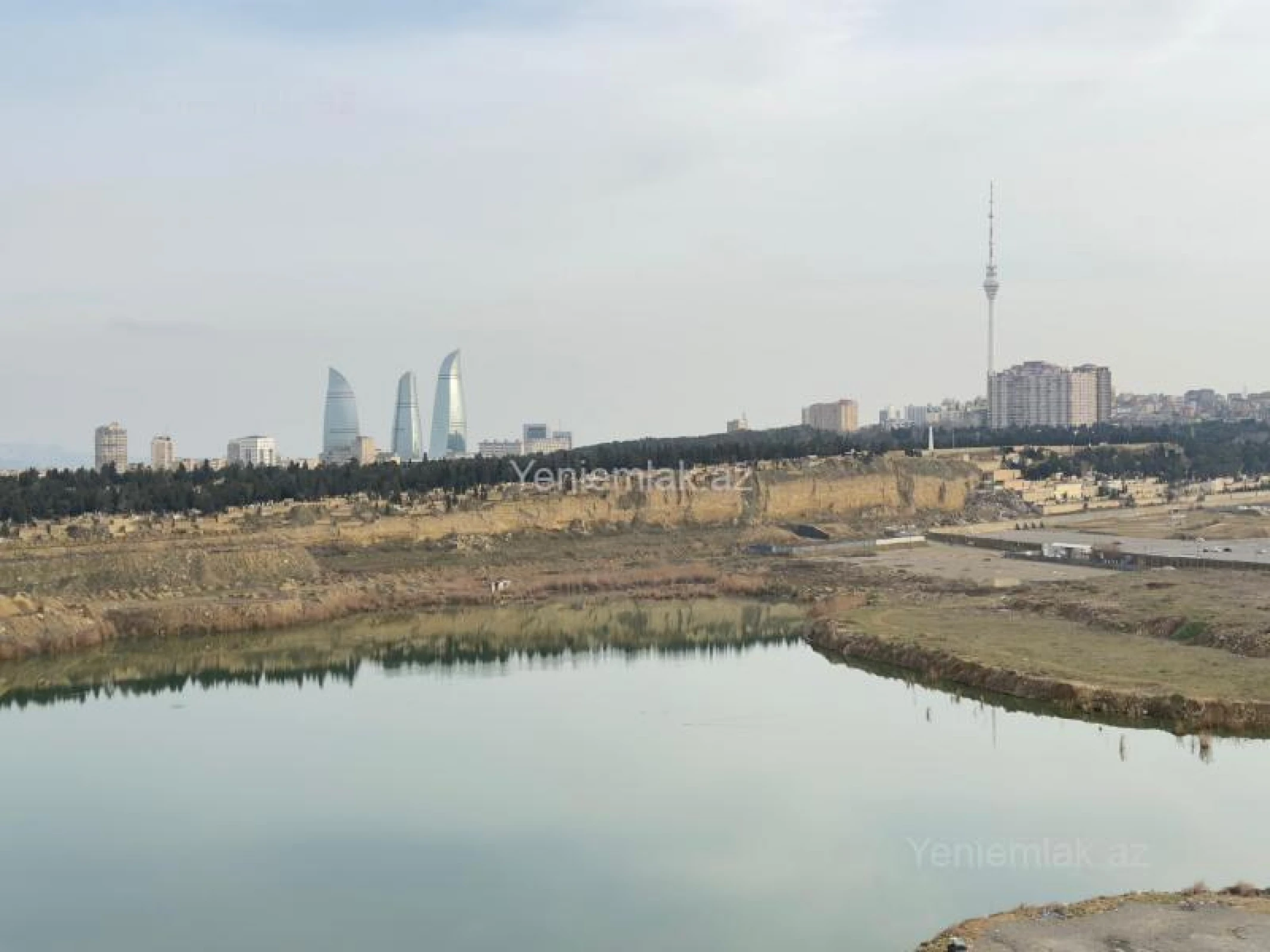 Satılır 3 otaqlı yeni tikili 86 m²