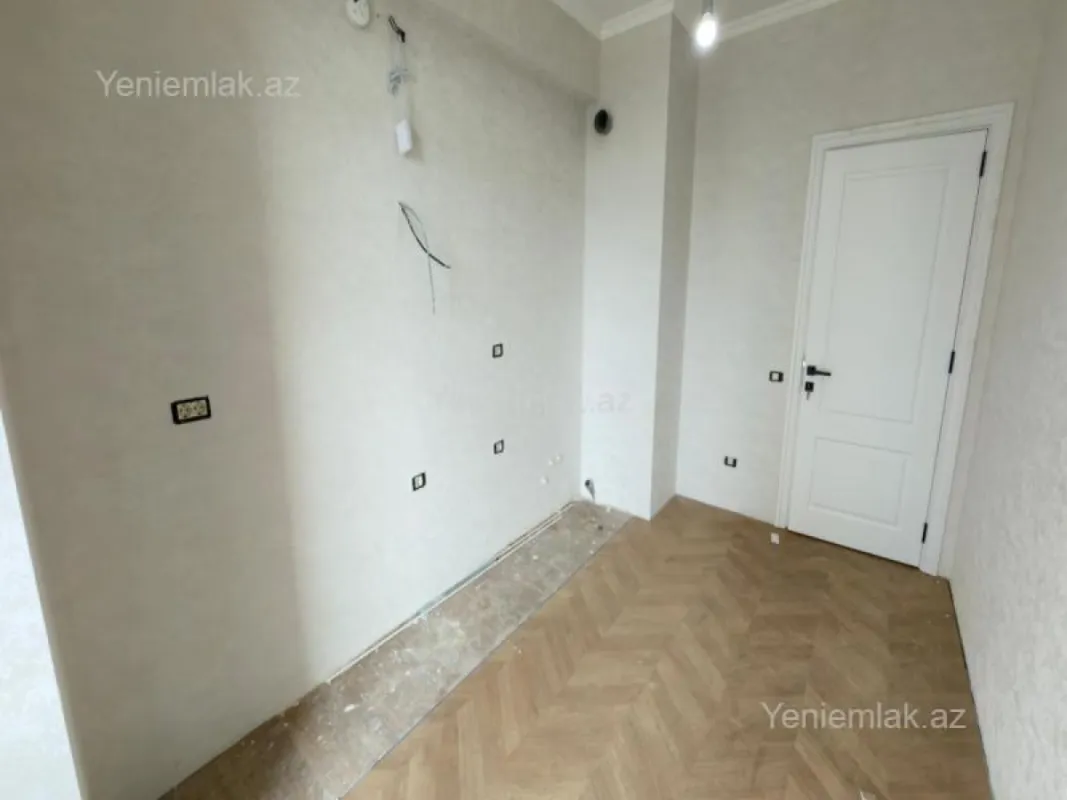 Satılır 3 otaqlı yeni tikili 86 m²