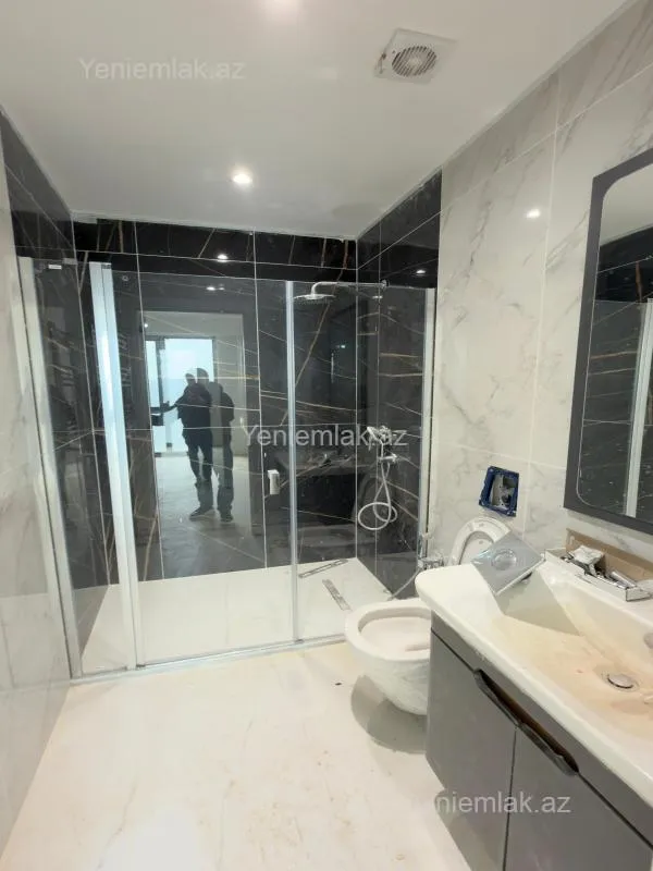 Satılır 3 otaqlı yeni tikili 86 m²