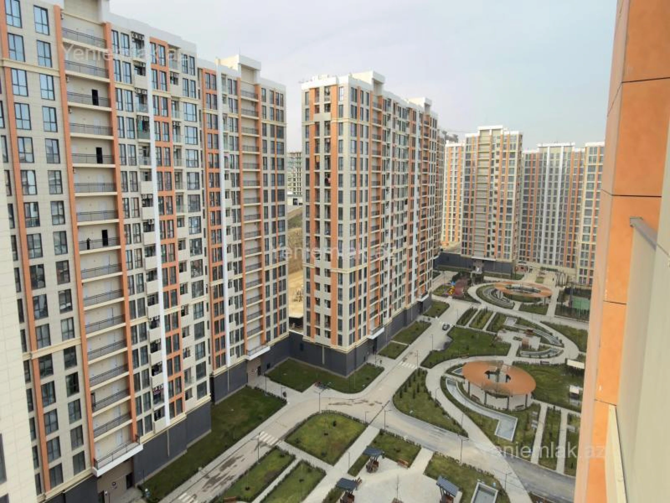 Satılır 3 otaqlı yeni tikili 86 m²