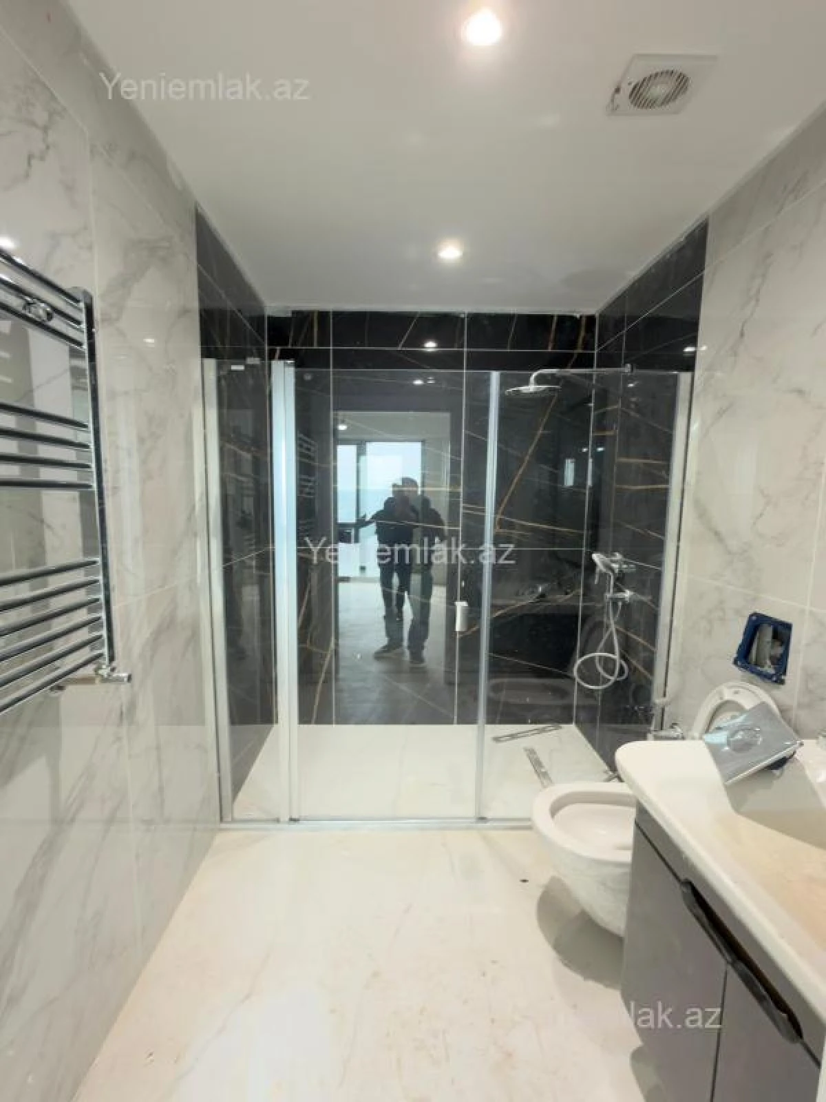 Satılır 3 otaqlı yeni tikili 86 m²