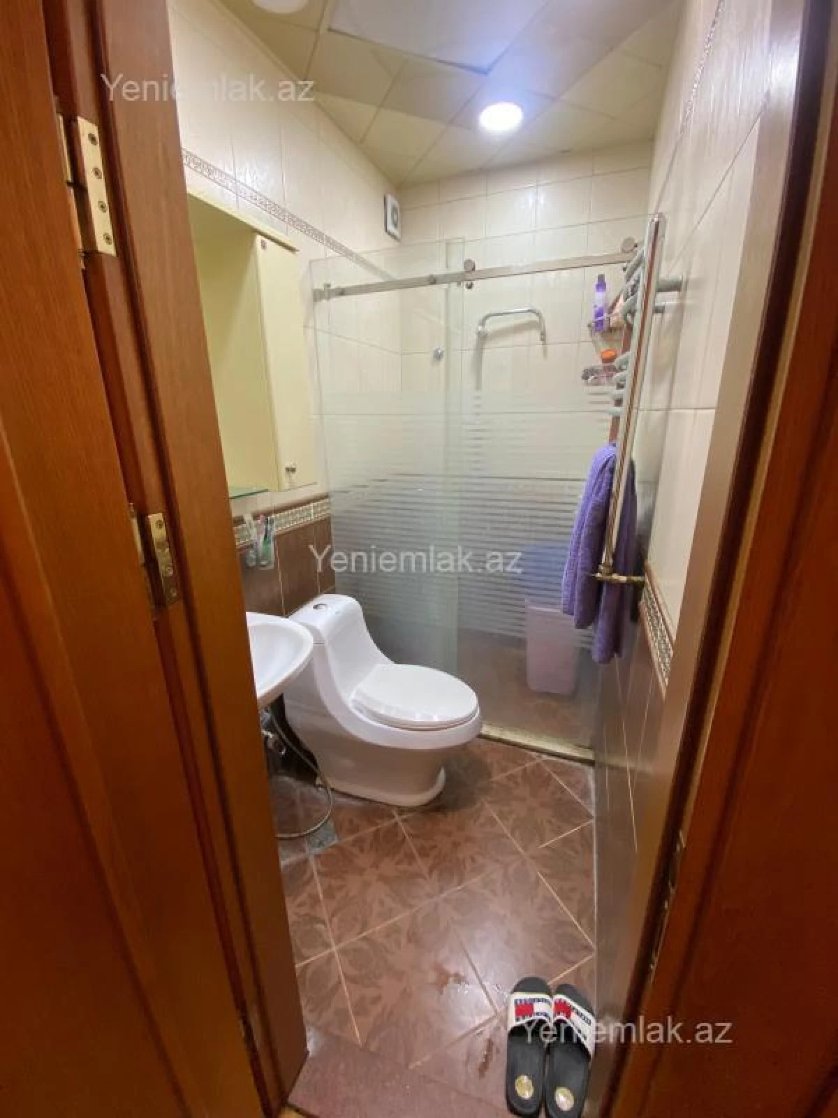 Satılır 2 otaqlı köhnə tikili 55 m²