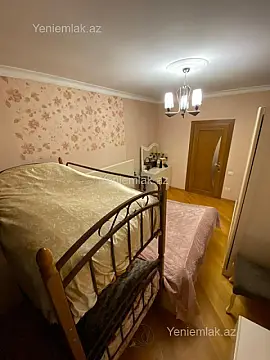 Satılır 2 otaqlı köhnə tikili 55 m²