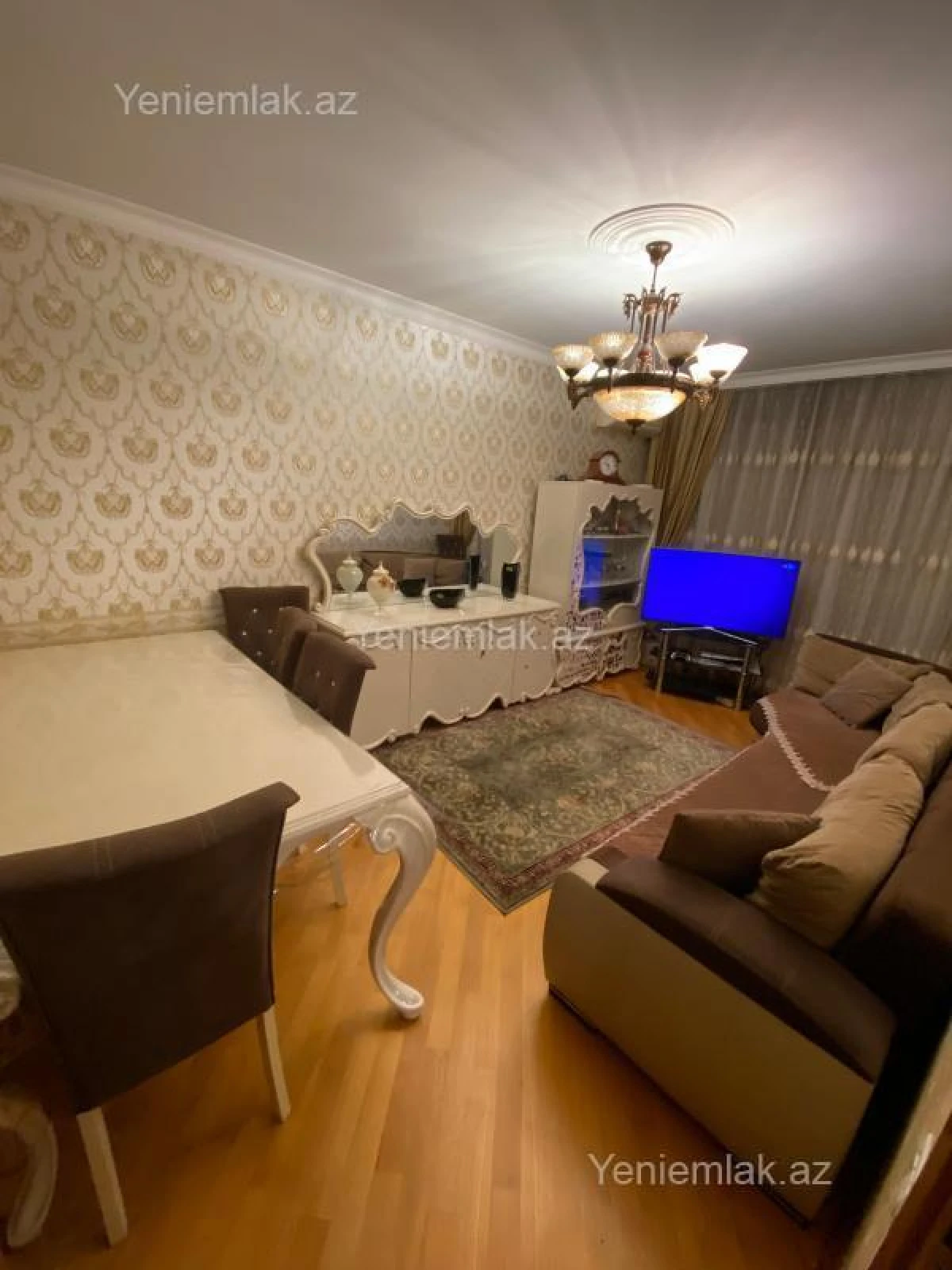 Satılır 2 otaqlı köhnə tikili 55 m²