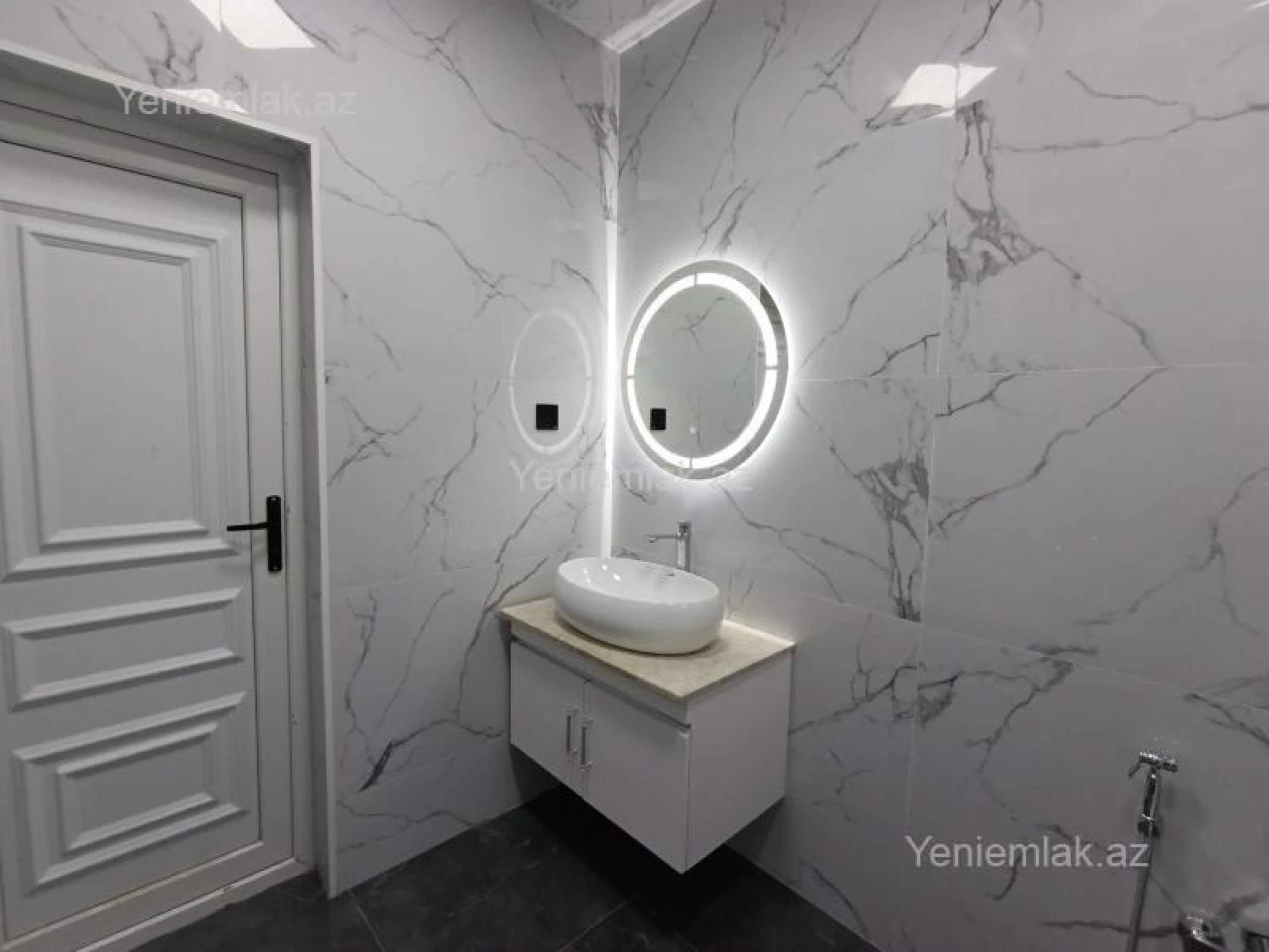 Satılır 4 otaqlı həyət evi 125 m²