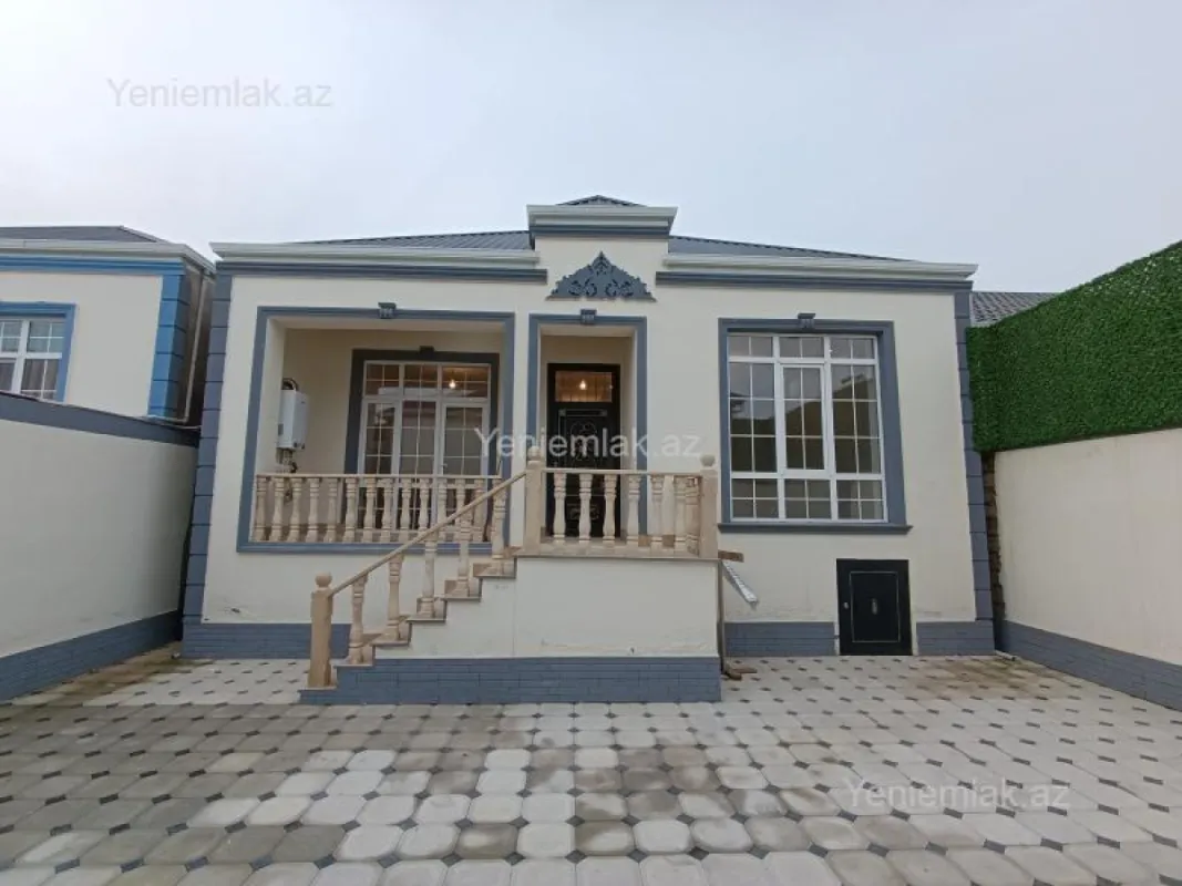 Satılır 4 otaqlı həyət evi 125 m²