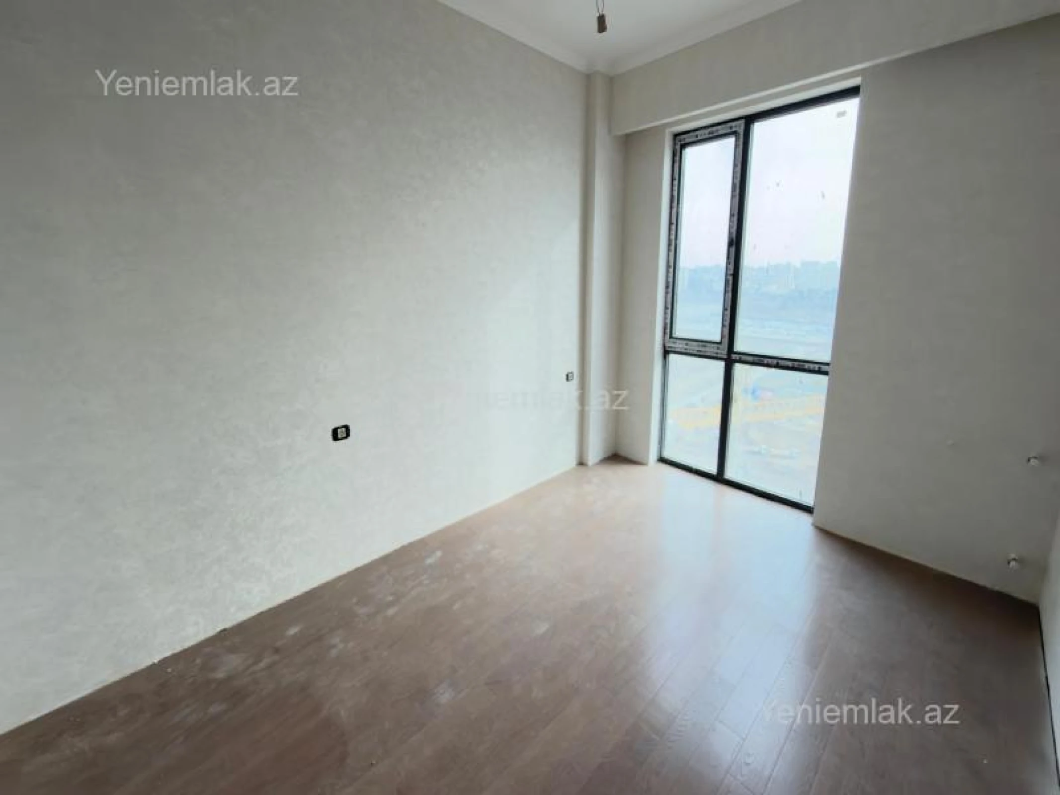 Satılır 3 otaqlı yeni tikili 71 m²