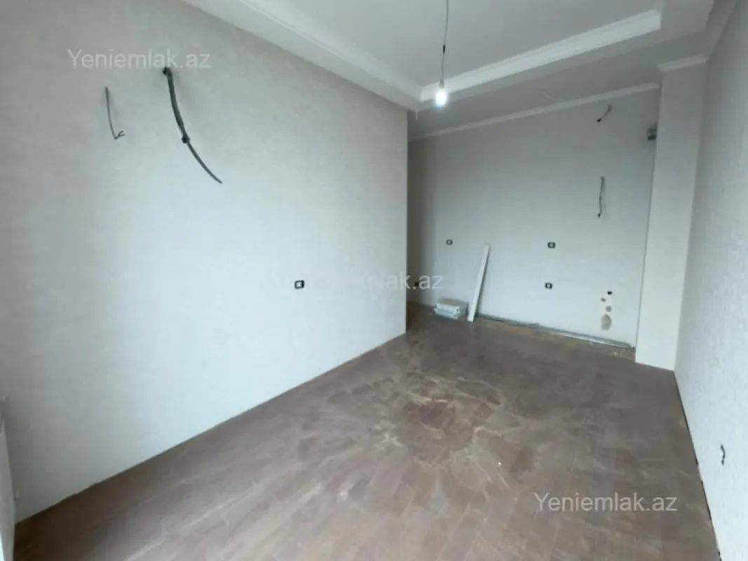 Satılır 3 otaqlı yeni tikili 71 m²