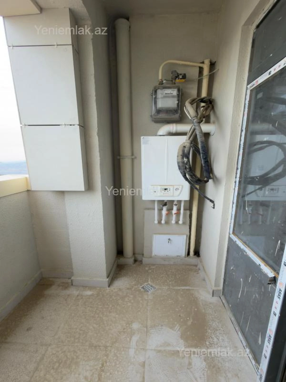 Satılır 3 otaqlı yeni tikili 71 m²