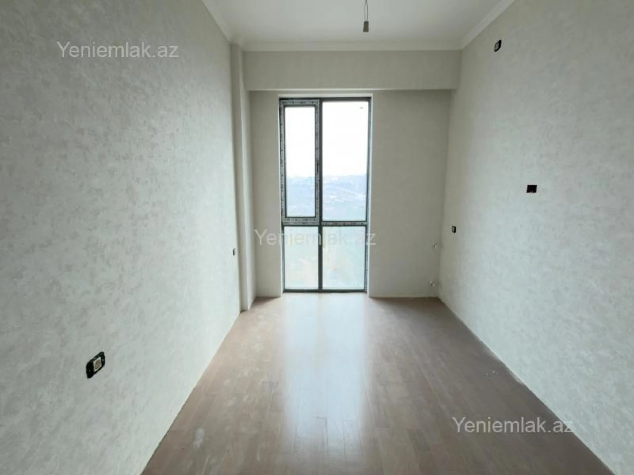 Satılır 3 otaqlı yeni tikili 71 m²