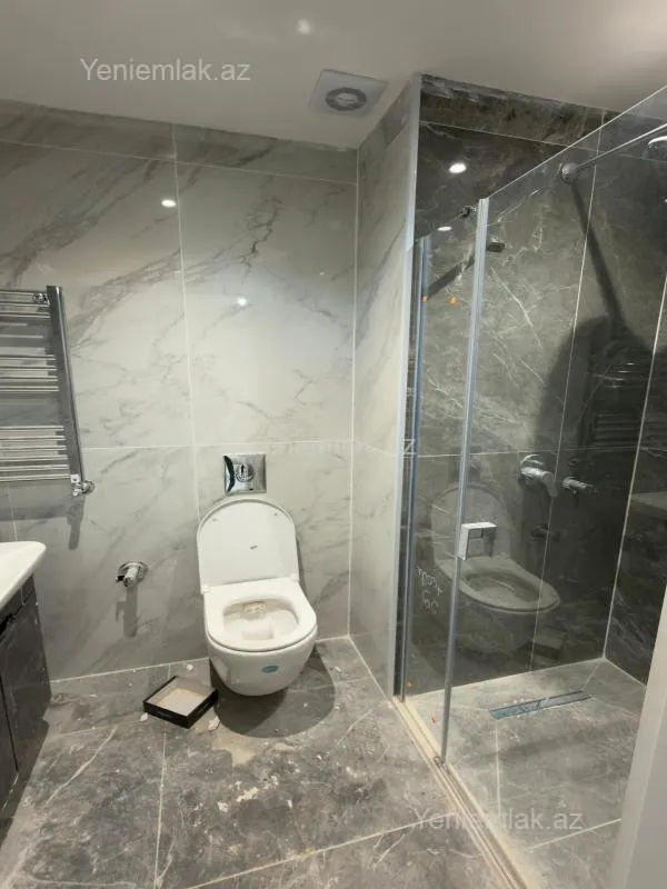 Satılır 3 otaqlı yeni tikili 71 m²