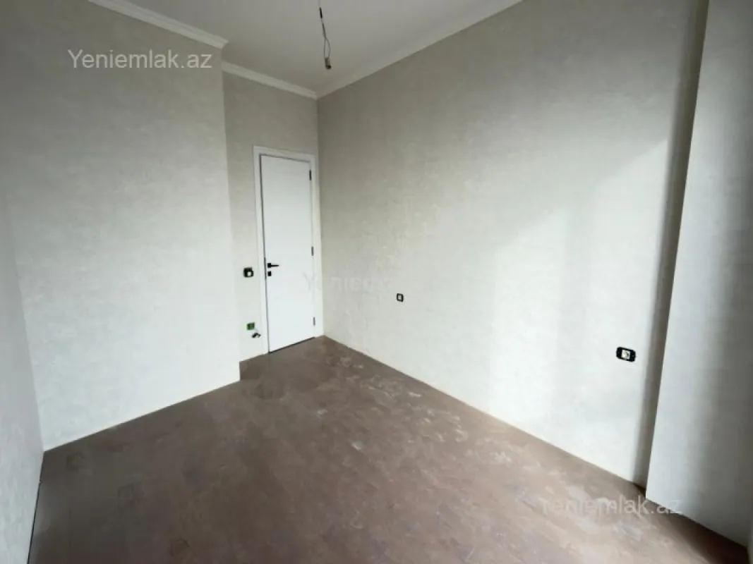 Satılır 3 otaqlı yeni tikili 71 m²