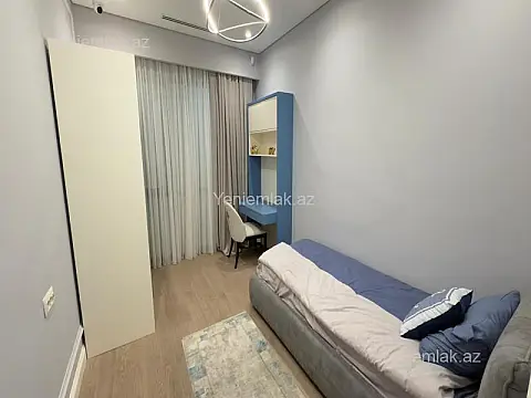 Satılır 4 otaqlı yeni tikili 128 m²
