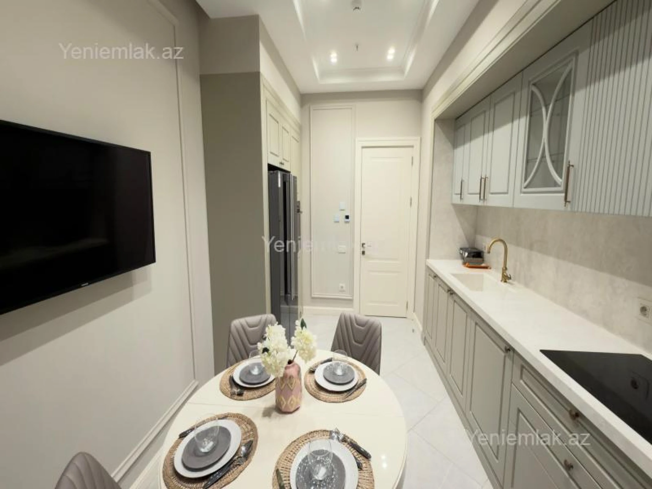 Satılır 4 otaqlı yeni tikili 128 m²