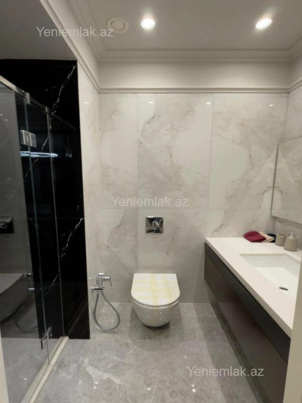 Satılır 4 otaqlı yeni tikili 128 m²