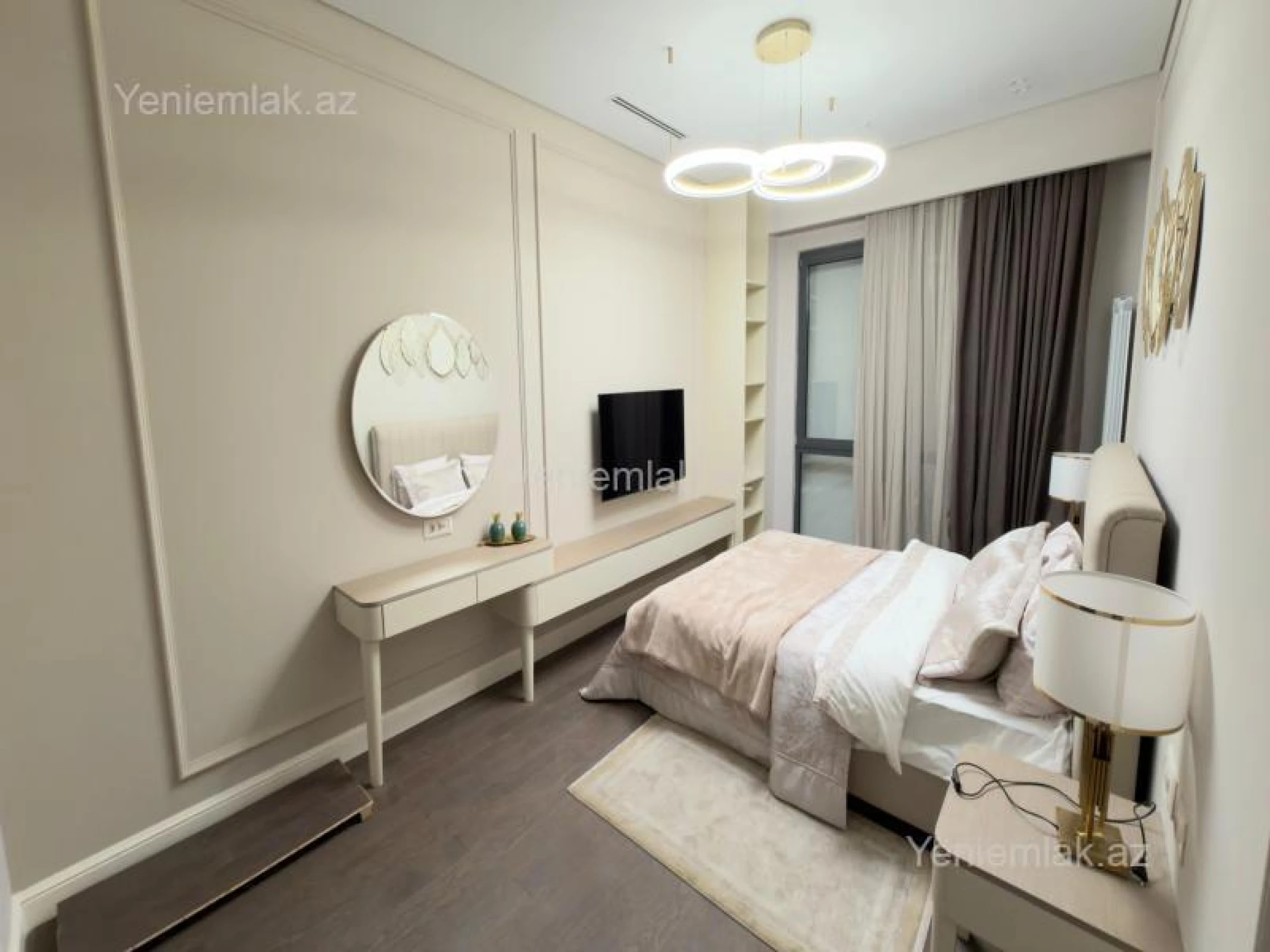 Satılır 4 otaqlı yeni tikili 128 m²