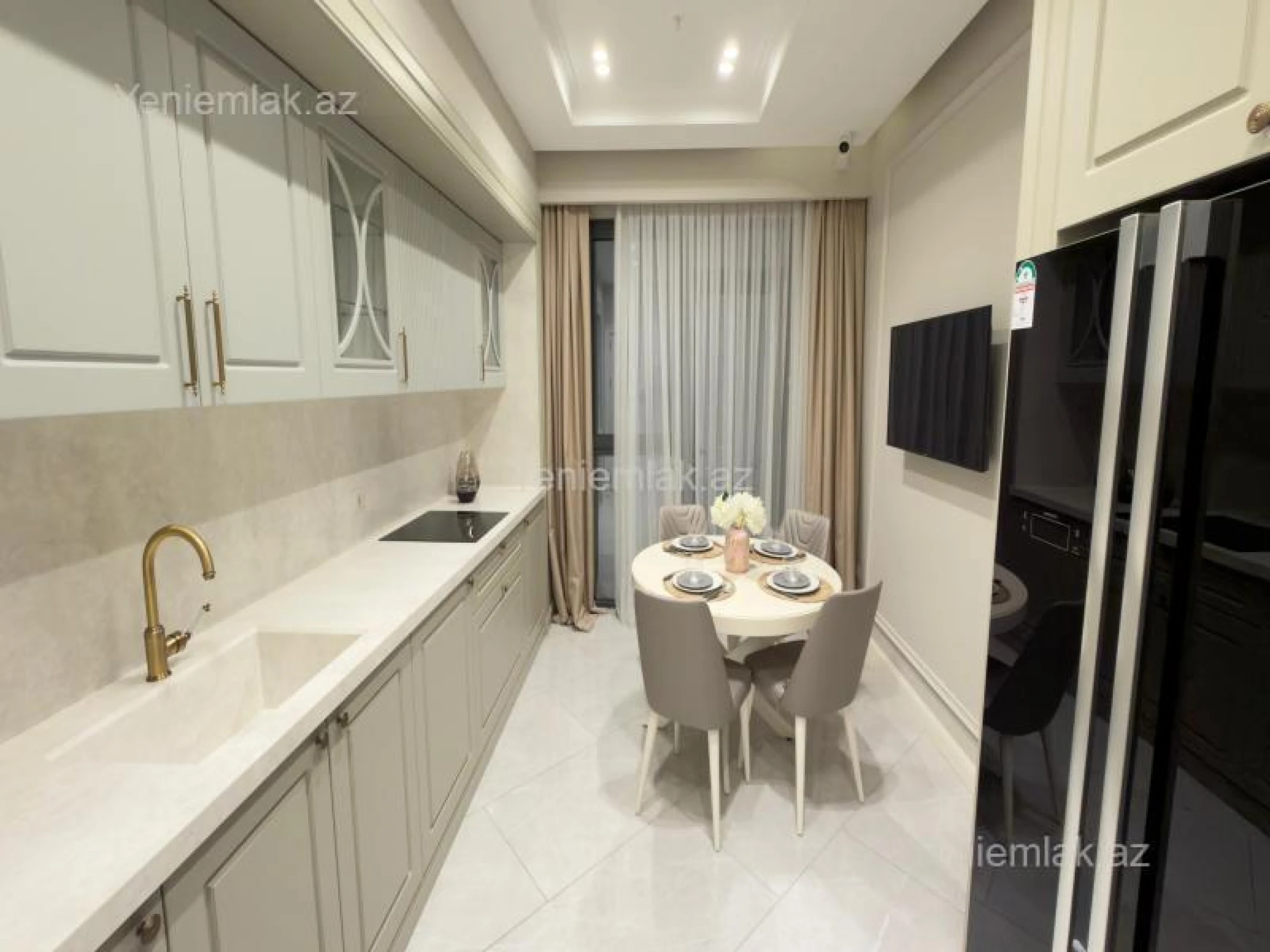 Satılır 4 otaqlı yeni tikili 128 m²