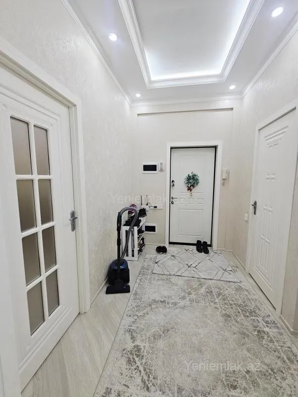 Satılır 3 otaqlı yeni tikili 63 m²