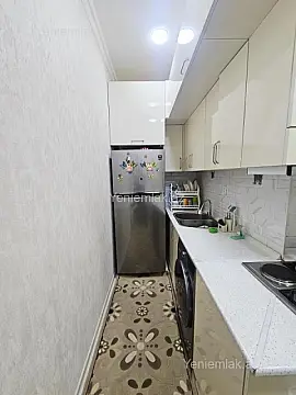 Satılır 3 otaqlı yeni tikili 63 m²