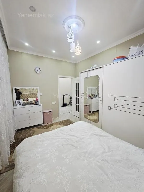 Satılır 3 otaqlı yeni tikili 63 m²