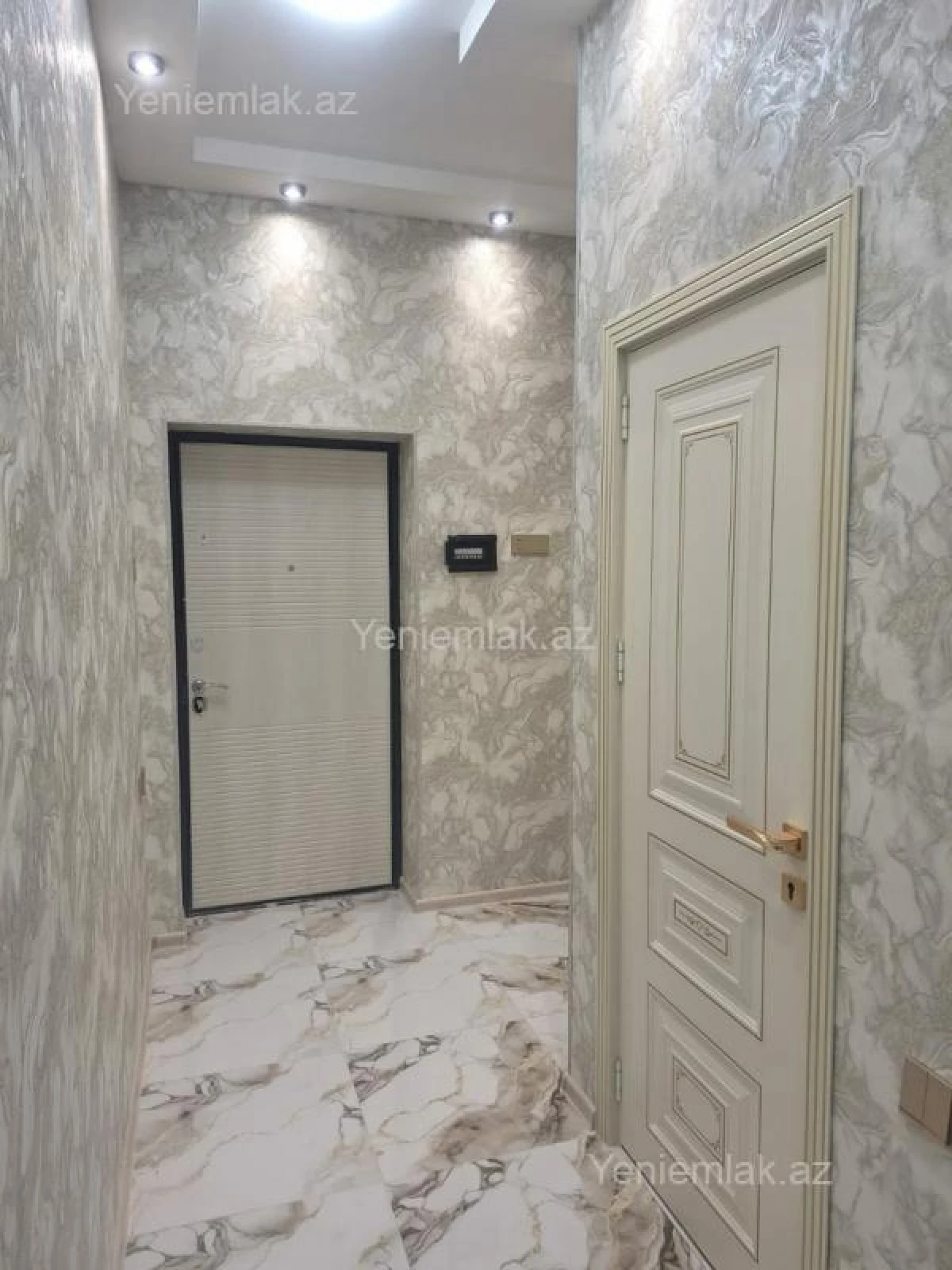 Satılır 2 otaqlı yeni tikili 50 m²