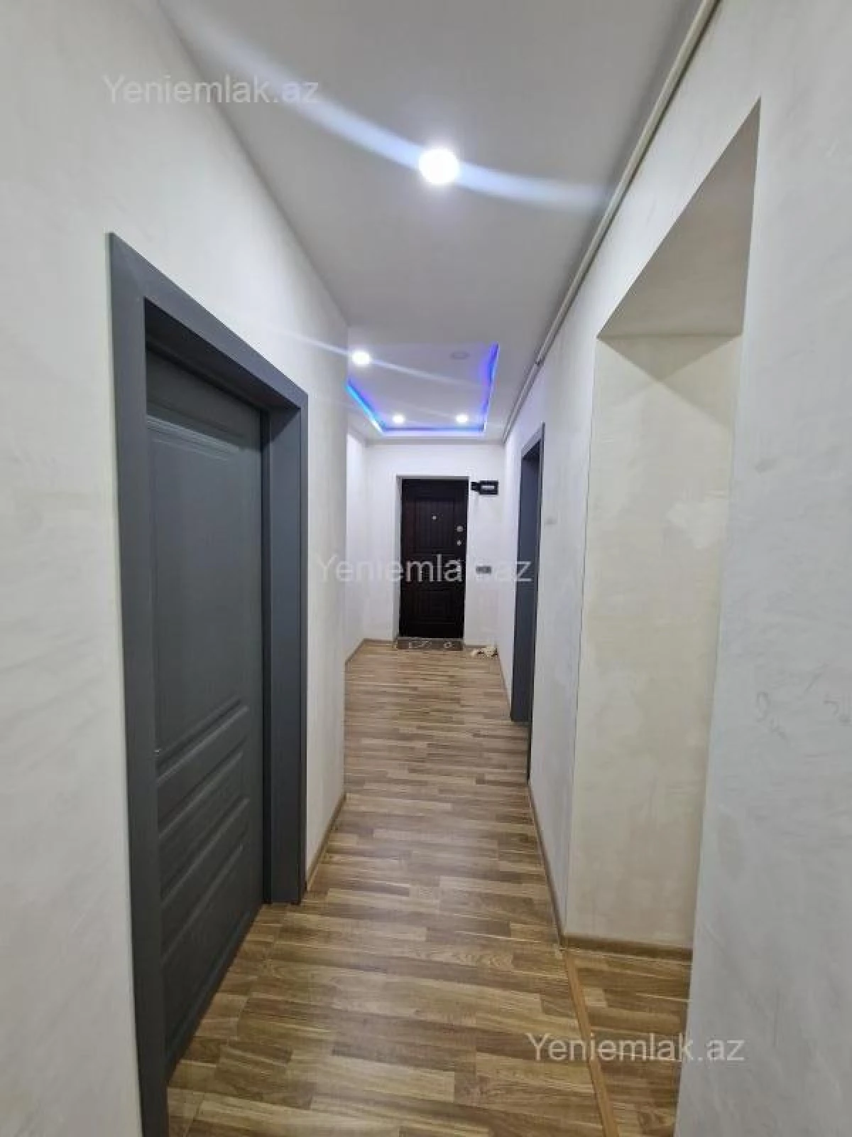 Satılır 4 otaqlı köhnə tikili 88 m²