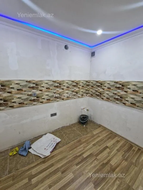 Satılır 4 otaqlı köhnə tikili 88 m²