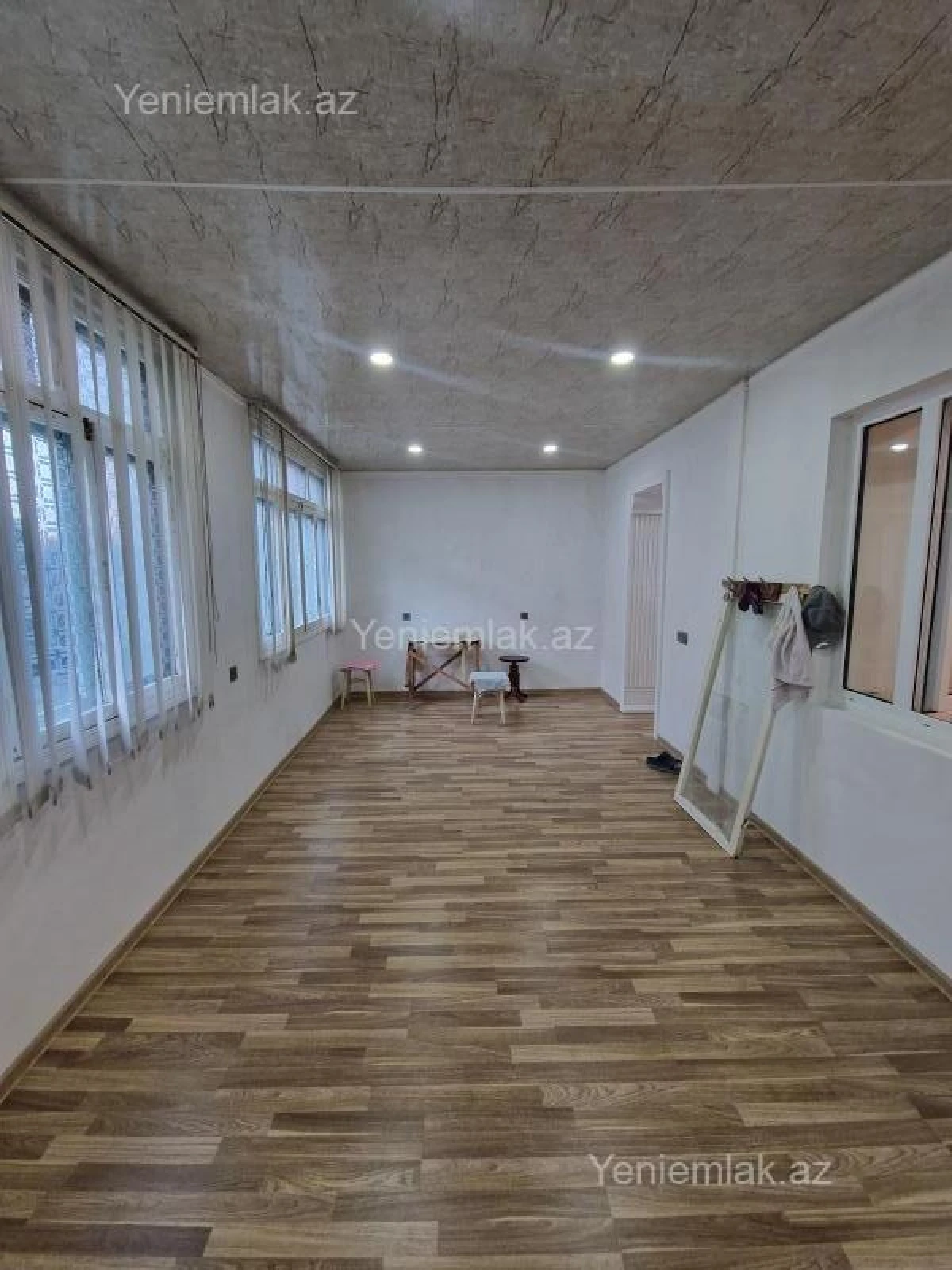 Satılır 4 otaqlı köhnə tikili 88 m²
