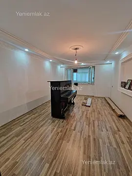 Satılır 4 otaqlı köhnə tikili 88 m²
