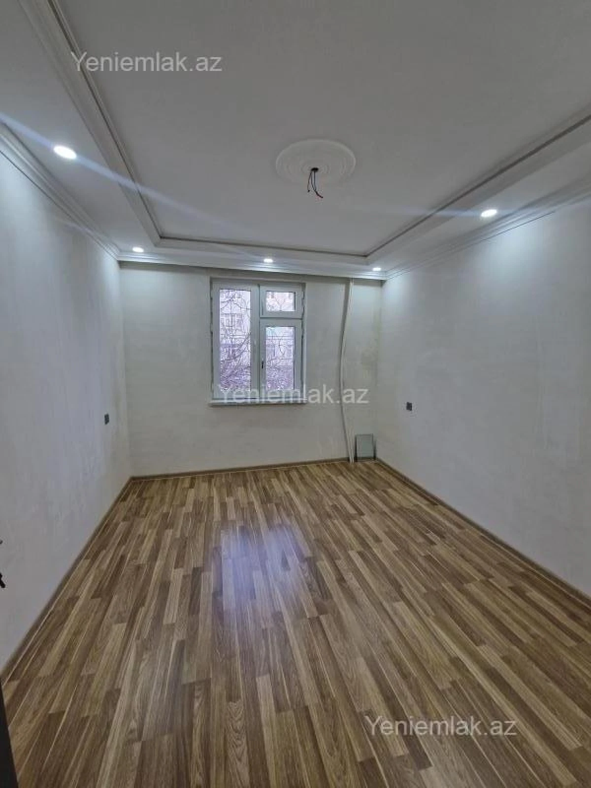 Satılır 4 otaqlı köhnə tikili 88 m²