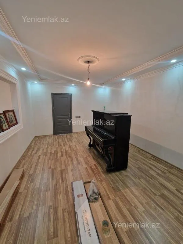 Satılır 4 otaqlı köhnə tikili 88 m²