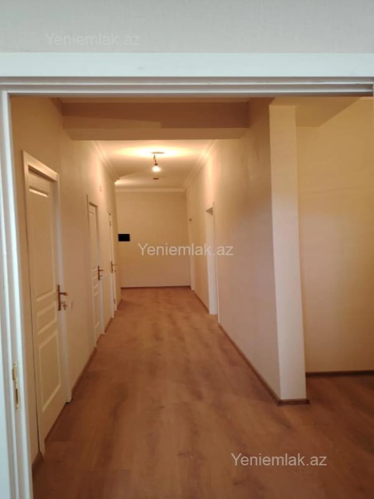 Satılır 4 otaqlı yeni tikili 105 m²