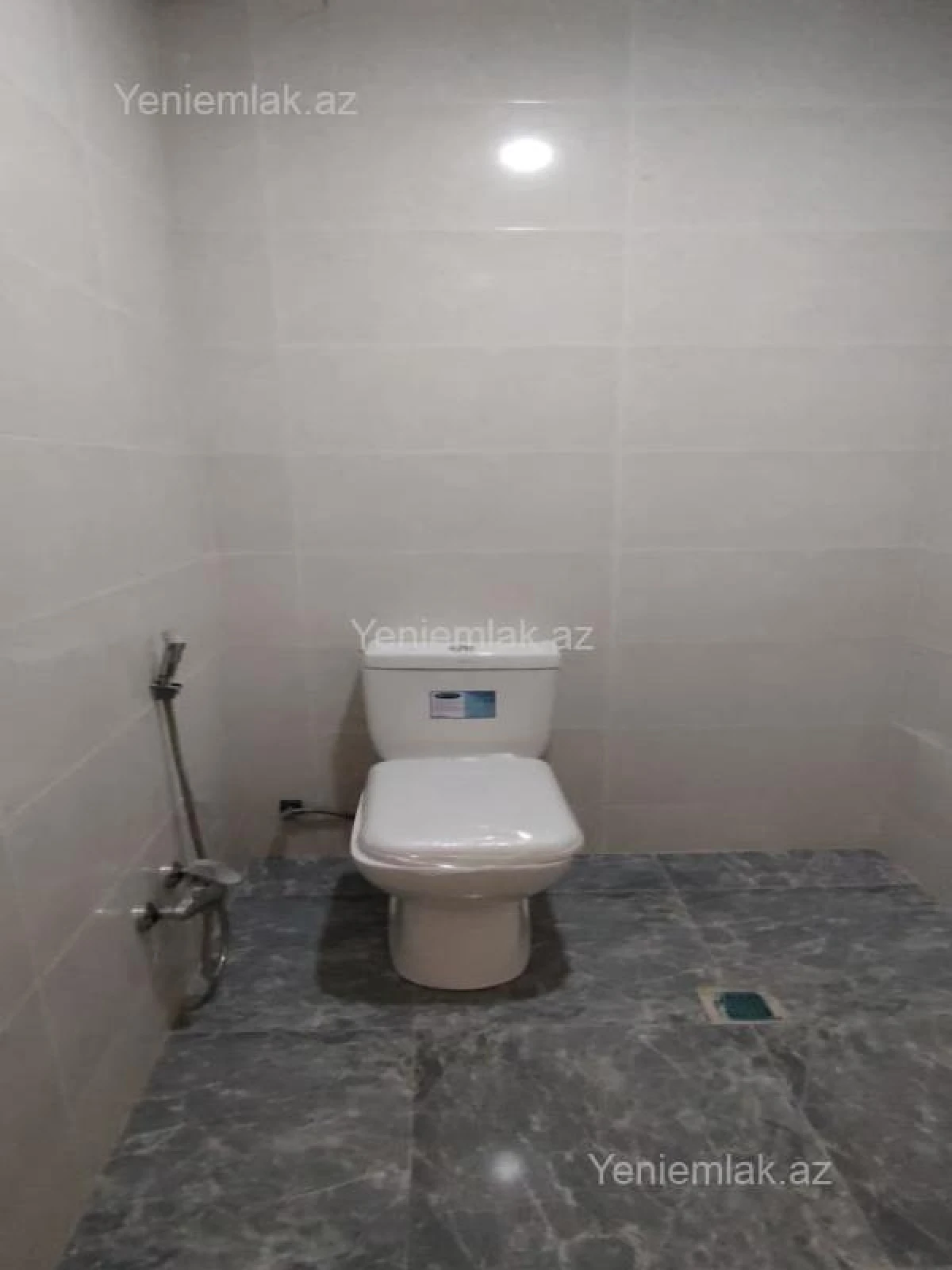 Satılır 4 otaqlı yeni tikili 105 m²