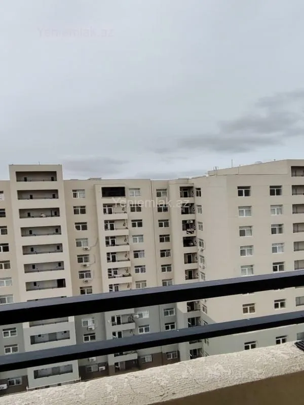 Satılır 4 otaqlı yeni tikili 105 m²