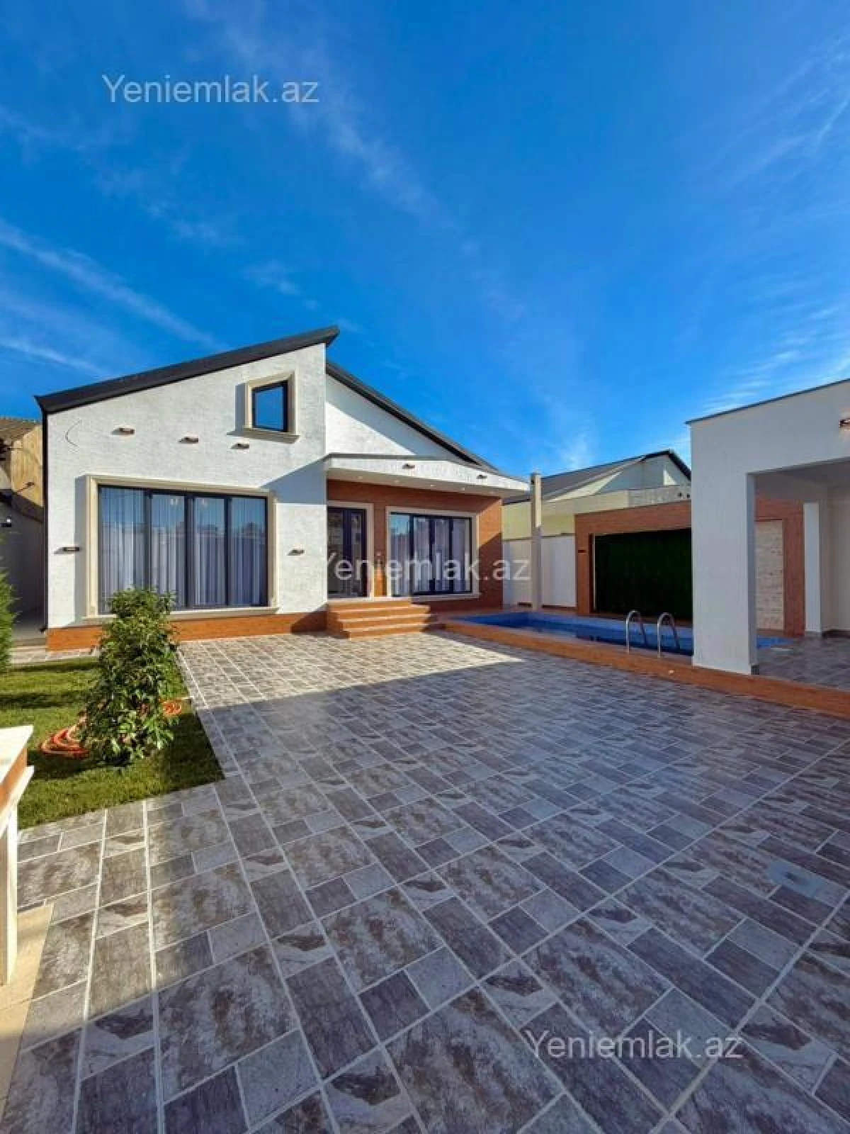 Satılır 4 otaqlı həyət evi 150 m²