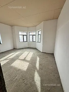 Satılır 4 otaqlı həyət evi 240 m²