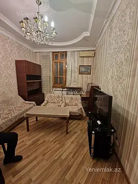 Satılır 3 otaqlı köhnə tikili 78 m²