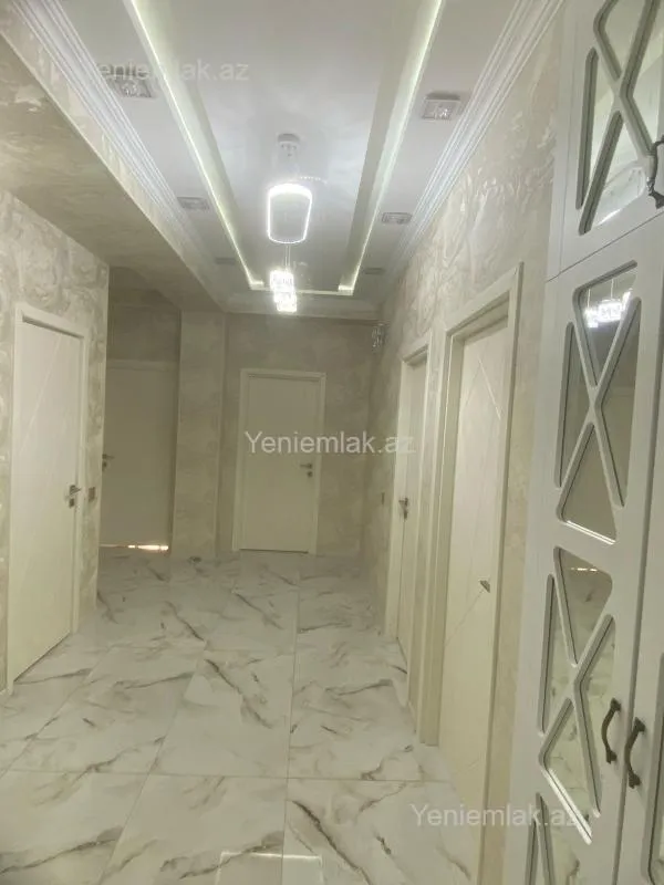 Satılır 3 otaqlı yeni tikili 116 m²