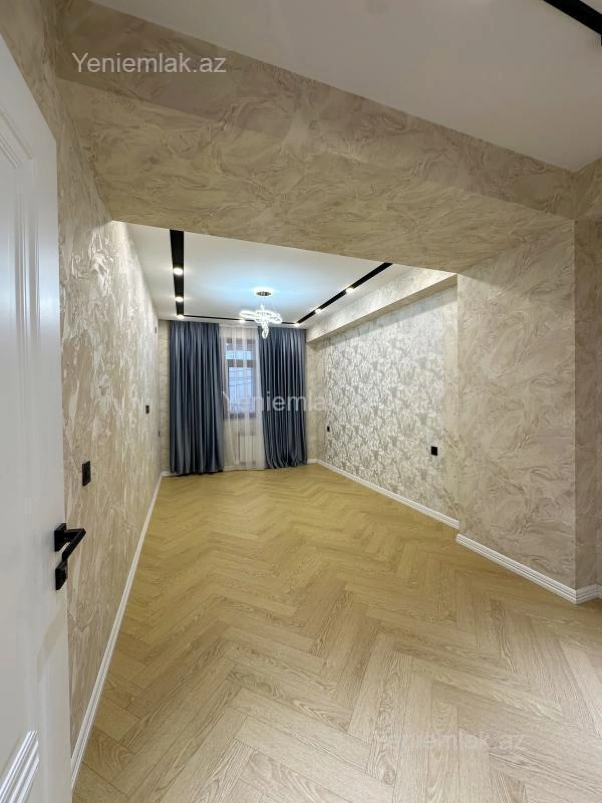 Satılır 2 otaqlı yeni tikili 90 m²