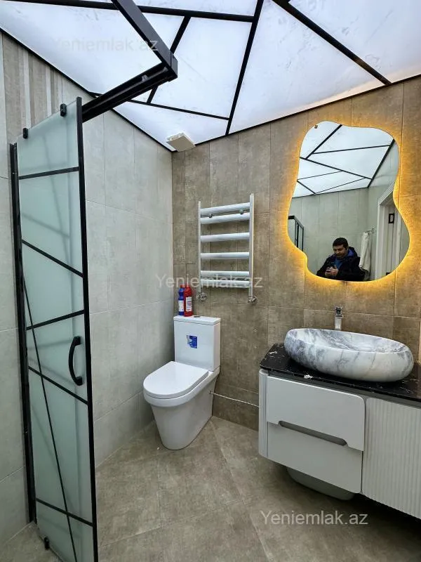 Satılır 2 otaqlı yeni tikili 90 m²